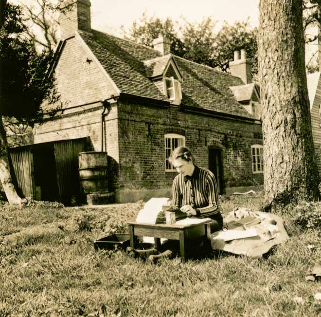 Type Outside – Typewriter Review